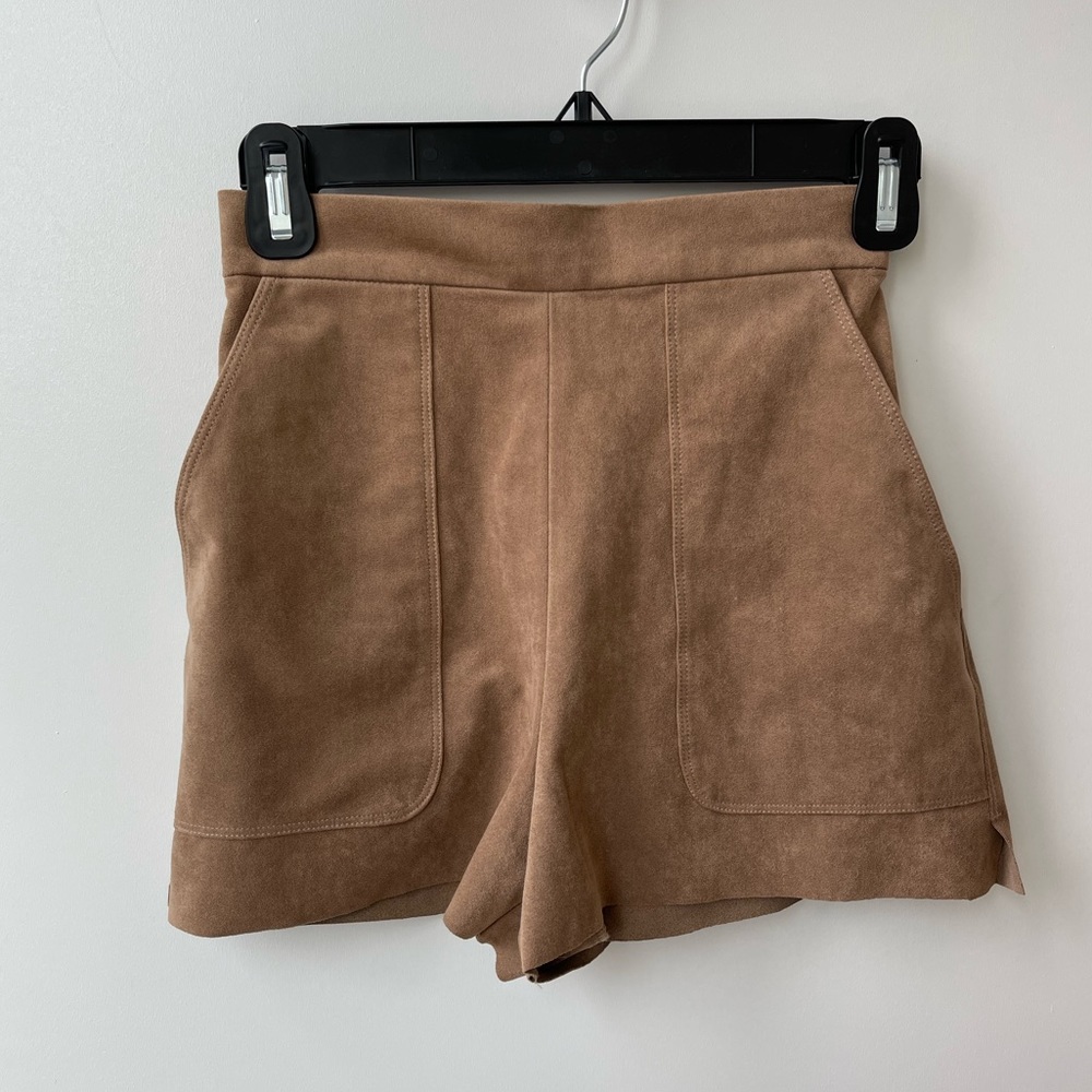Wilfred brown suede shorts with pockets